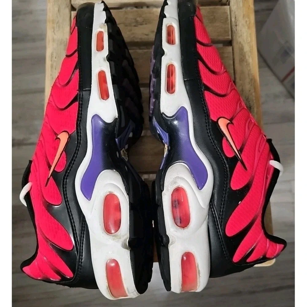 Nike Air Max Plus TN DJ5138-600‎ Red Black Purple Mens Size 10